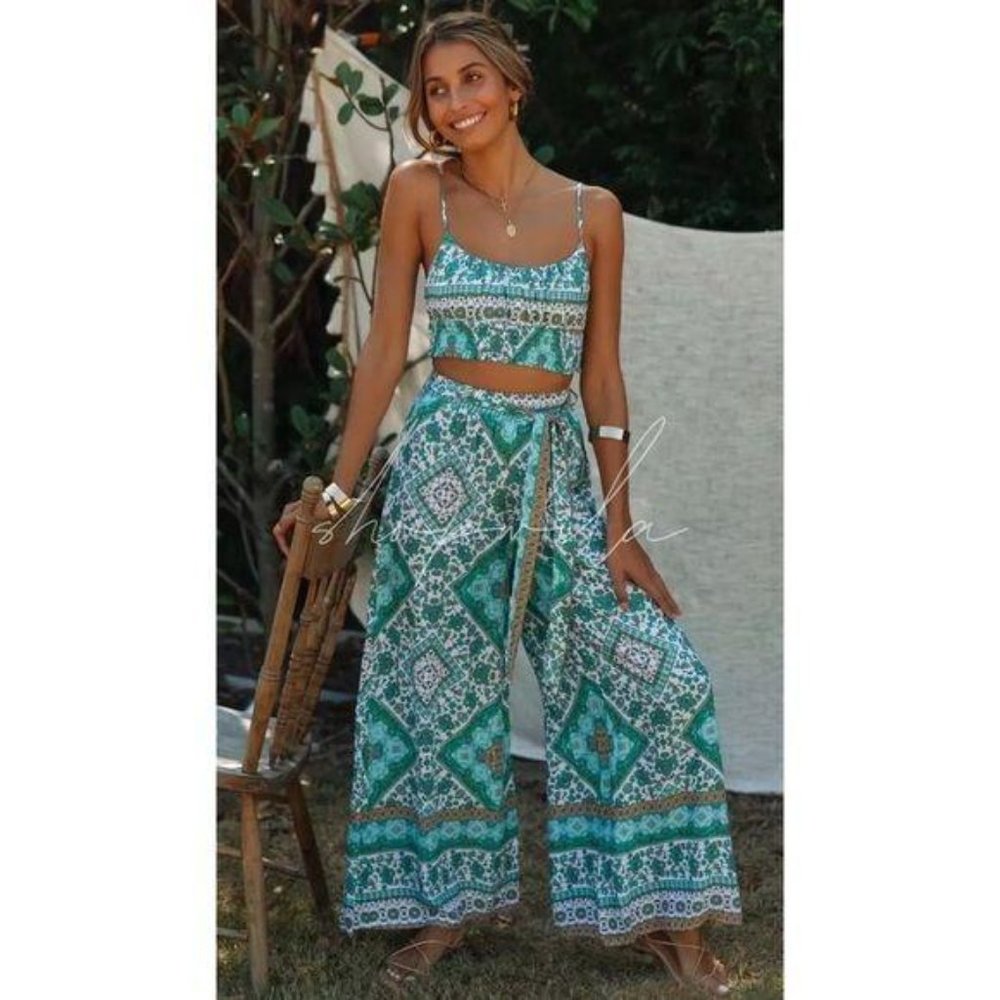 Bohemian Gypsy Print Crop Top Wide Leg Pants Set - Picture 2 of 4